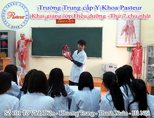 tuyen-sinh-nhap-hoc-trung-cap-dieu-duong-da-khoa-nam-2013